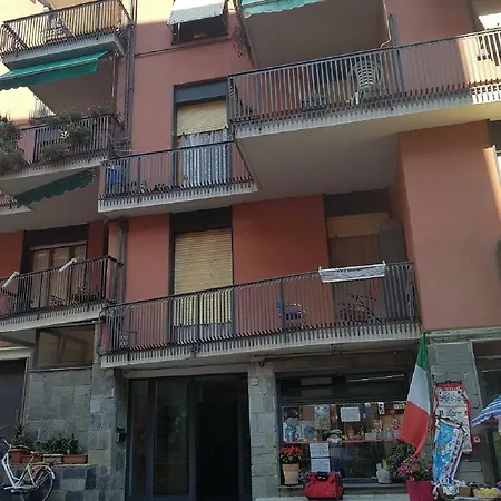 Giobea New Aptm With A/c Apartment *